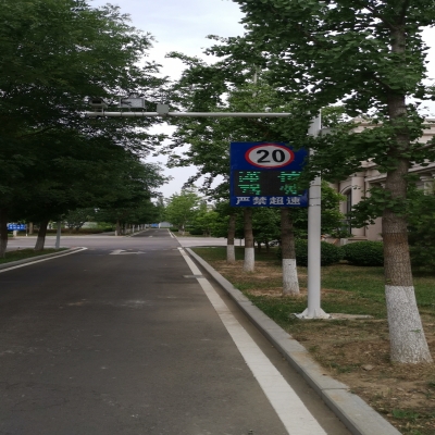 北京某部隊大院采用我公司超速抓拍聯(lián)動系統(tǒng)